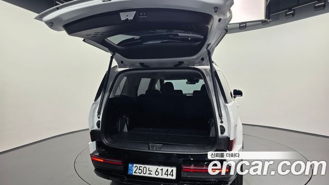 Hyundai Santafe 2025 — photo 38