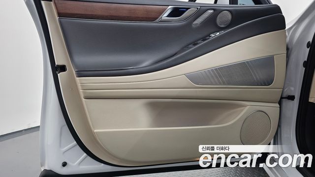 Genesis G80 2022 — photo 14