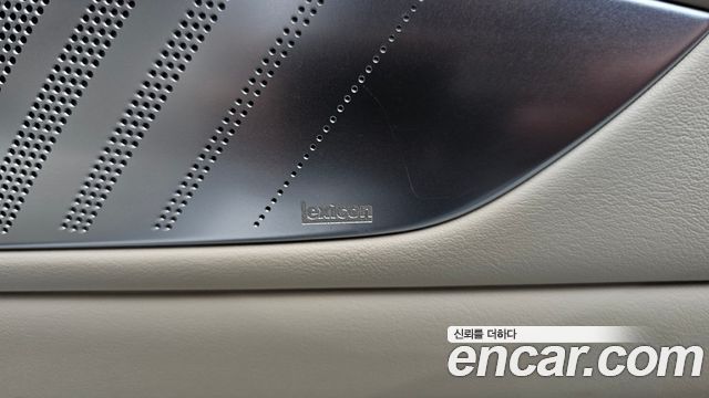 Genesis G80 2022 — photo 37
