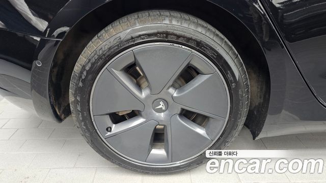 Tesla Model 3 2022 — photo 5