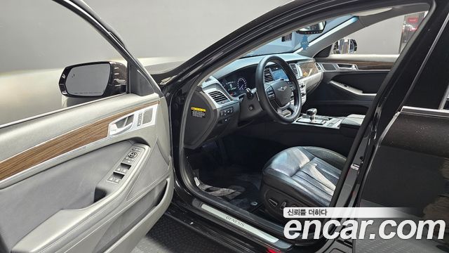 Genesis G80 2018 — photo 13