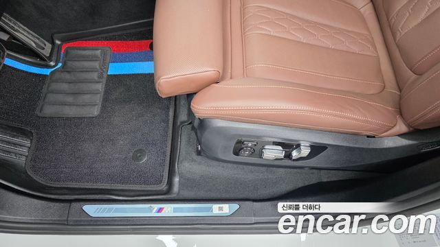 BMW X5 2026 — photo 31