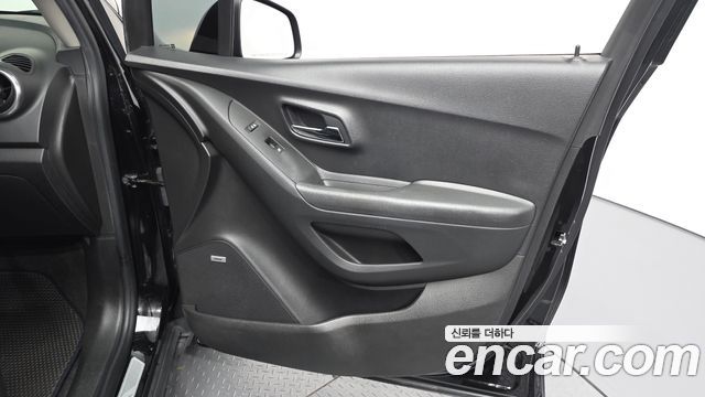 Chevrolet Korea Trax 2016 — photo 14
