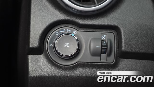 Chevrolet Korea Trax 2016 — photo 28