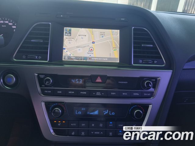 Hyundai Sonata 2015 — photo 13