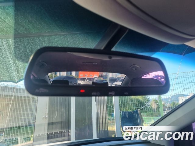 Hyundai Sonata 2015 — photo 16