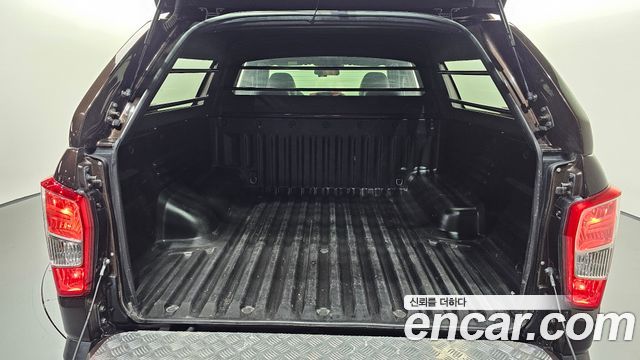KG Mobility Rexton 2019 — photo 20