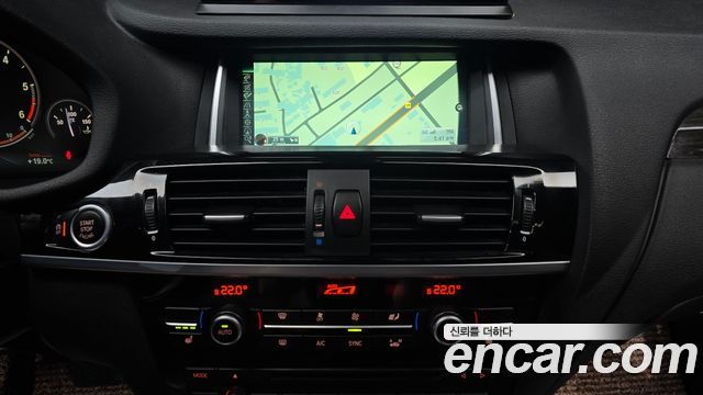 BMW X4 2015 — photo 21