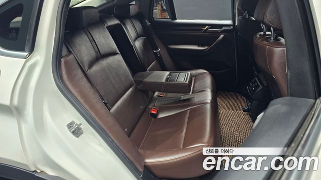 BMW X4 2015 — photo 16