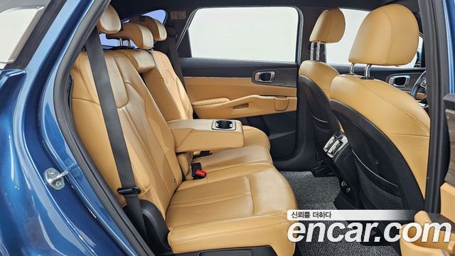 Kia Sorento 2021 — photo 18