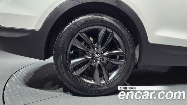 Hyundai Santafe 2013 — photo 5