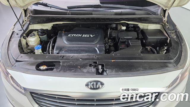 Kia Canival 2016 — photo 6