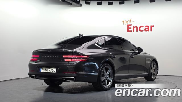 Genesis G80 2022 — photo 2