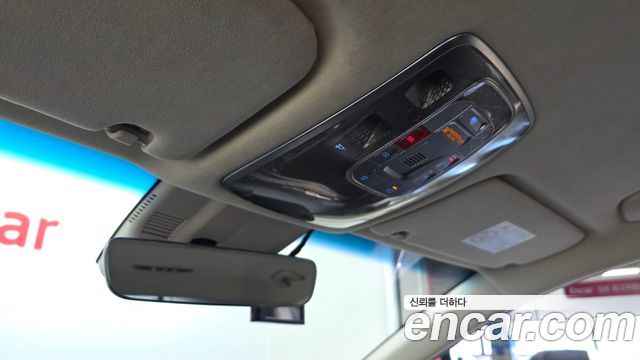 Genesis G80 2022 — photo 23
