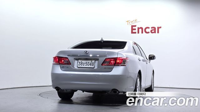 Lexus ES 2011 — photo 4