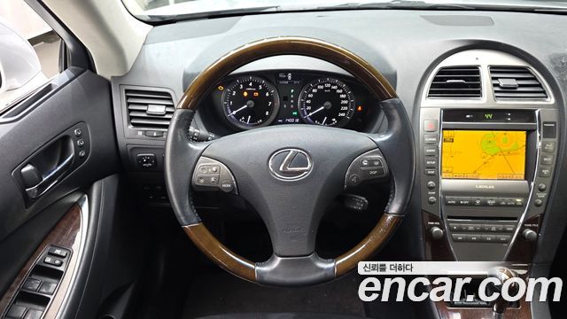 Lexus ES 2011 — photo 13