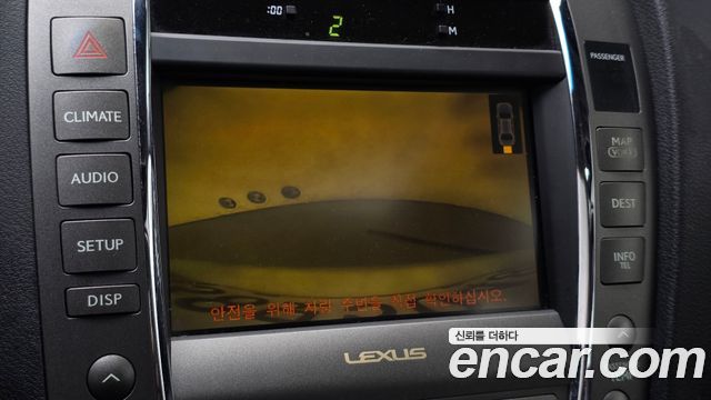 Lexus ES 2011 — photo 14