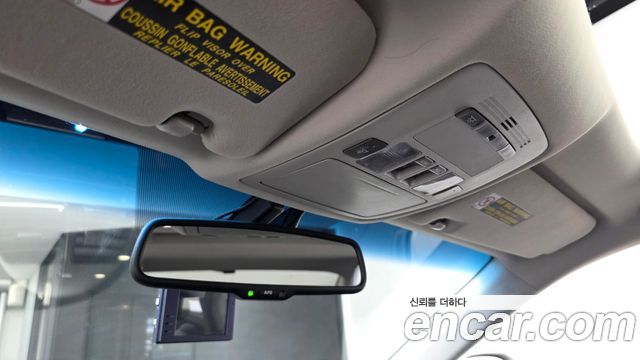 Lexus ES 2011 — photo 19
