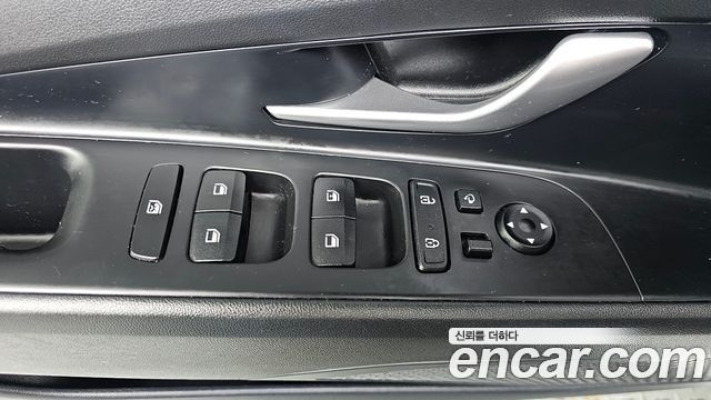 Hyundai AVANTE 2023 — photo 24