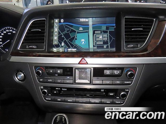 Hyundai Genesis 2015 — photo 11