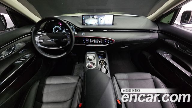 Genesis GV70 2022 — photo 10