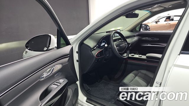 Genesis GV70 2022 — photo 13
