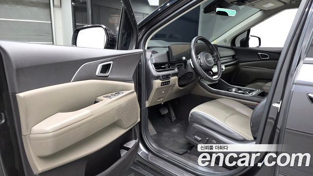 Kia Canival 2024 — photo 13