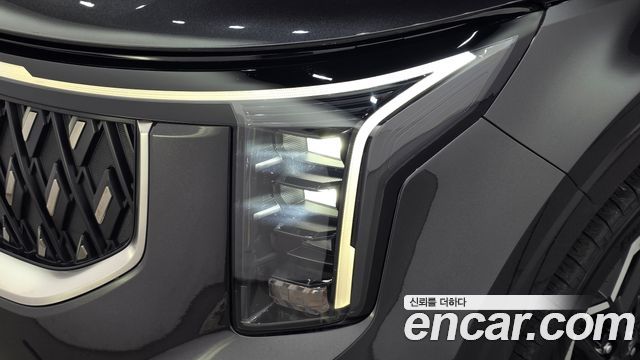 Kia Canival 2024 — photo 8