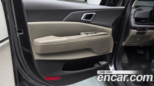 Kia Canival 2024 — photo 15