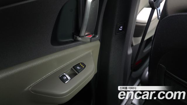 Kia Canival 2024 — photo 29