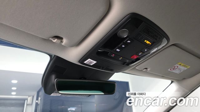Kia Canival 2024 — photo 32