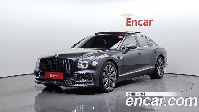 Bentley Flying Spur 2021 — photo 1