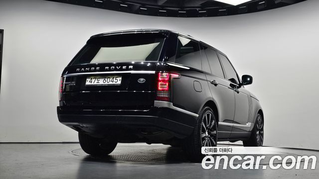 Land Rover Range Rover 2017 — photo 2