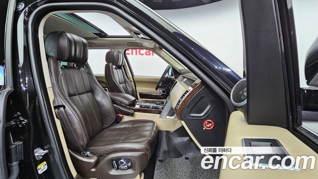 Land Rover Range Rover 2017 — photo 10