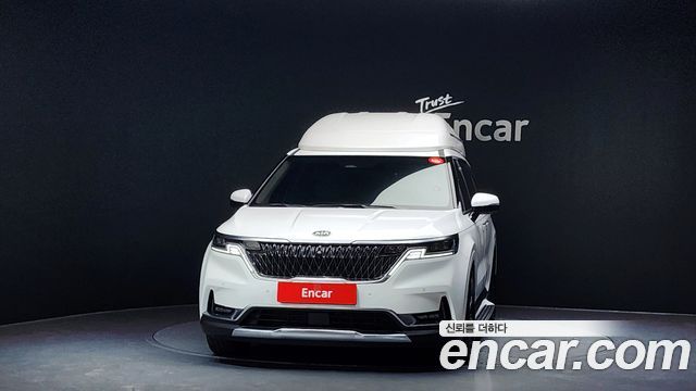 Kia Canival 2021 — photo 3