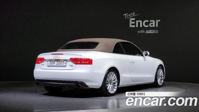 Audi A5 2011 — photo 2