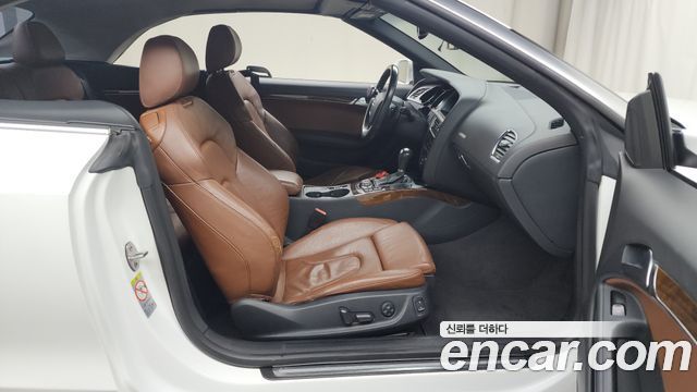 Audi A5 2011 — photo 11