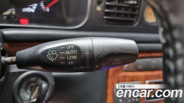 Hyundai Dynasty 2005 — photo 15