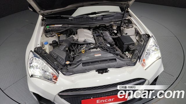 Hyundai Genesis 2010 — photo 6
