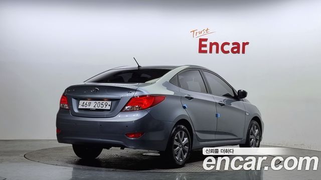 Hyundai Accent 2018 — photo 2