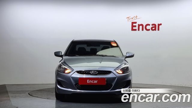 Hyundai Accent 2018 — photo 3