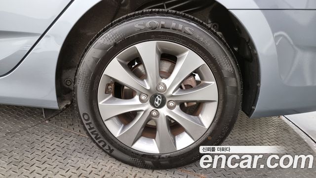 Hyundai Accent 2018 — photo 5