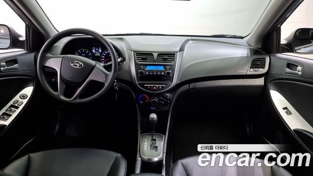 Hyundai Accent 2018 — photo 7