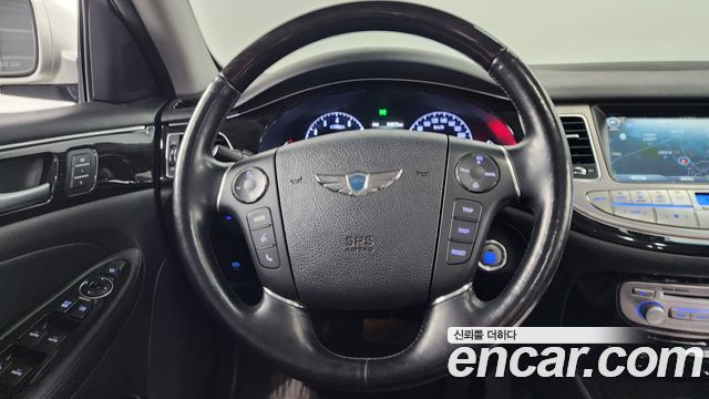 Hyundai Genesis 2013 — photo 13