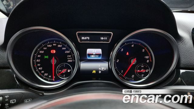 Mercedes-Benz GLE-Class 2016 — photo 8