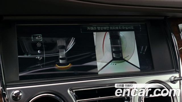 Rolls-Royce Ghost 2020 — photo 15