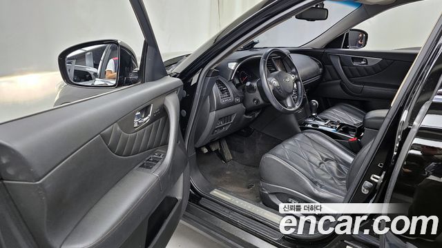 Infiniti FX 2009 — photo 10