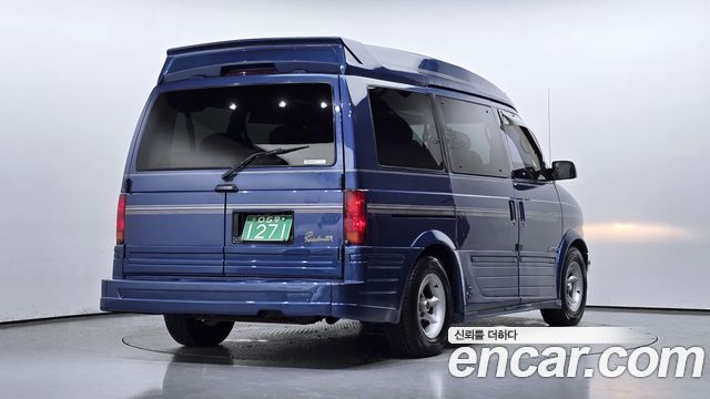 Chevrolet Astro Van 1997 — photo 2