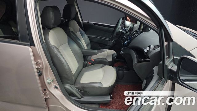 Chevrolet Korea Spark 2012 — photo 12