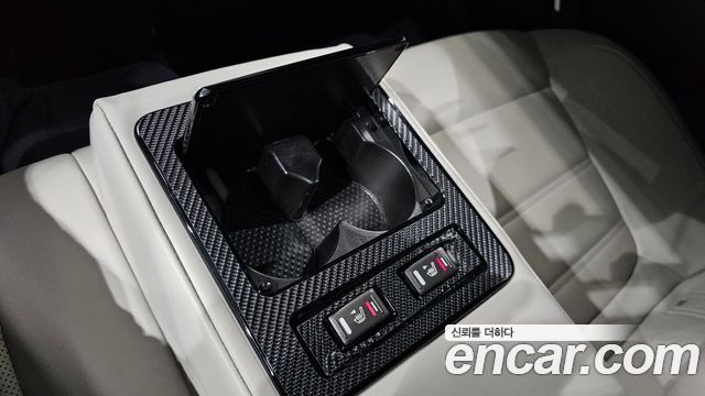 Renault Korea SM6 2016 — photo 19